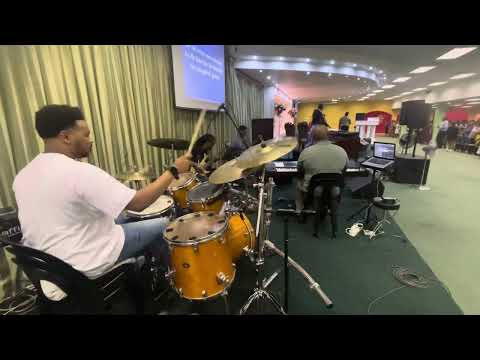 Kunjalo LFT Worship Team - Guns is oppad🔥