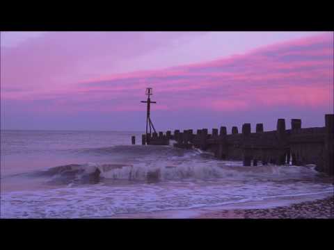 SoliDeep & TimAdeep feat. Richelle Hicks - Don't Push Me Away [LM016B]