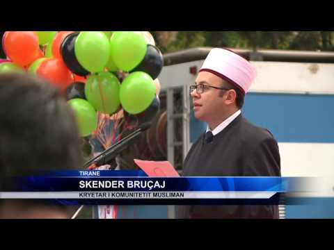 MUSLIMANET FESTOJNE KURBAN BAJRAMIN