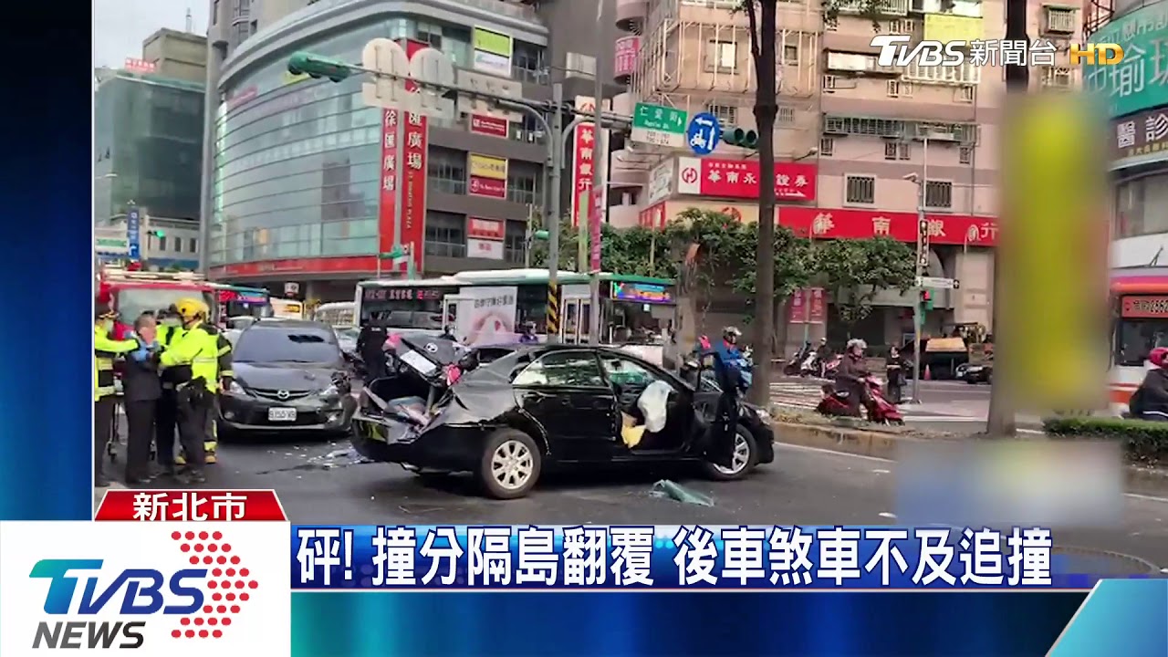 疑精神不濟!360度翻車遭追撞 民眾搶救