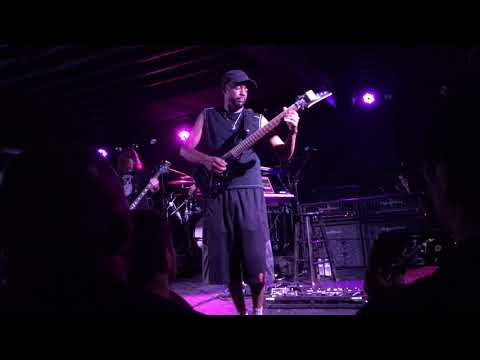 Chrome Castles (live) - Tony MacAlpine