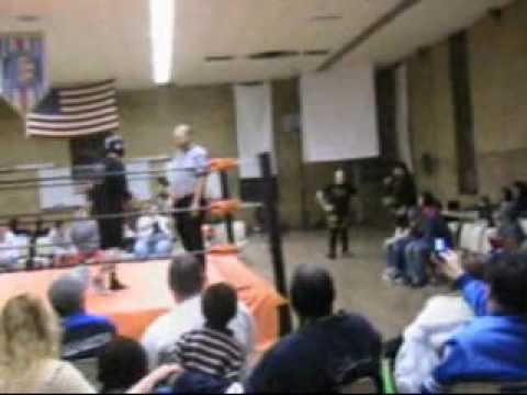 "Awesome" Aaron Scott vs. EL ORREO
