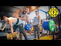 Leonidas & Ich rudern die150 Kg Goldhantel im GoldsGym