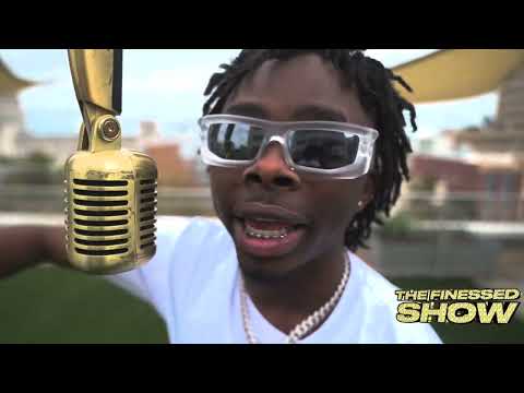 CashyKobe - Money Cars & Clothes ( The Finessed Show Live Gold Mic Performance )