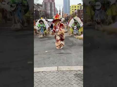 Uptown on Broad Street! #youaremysunshine #mummers #mummersparade #stringband