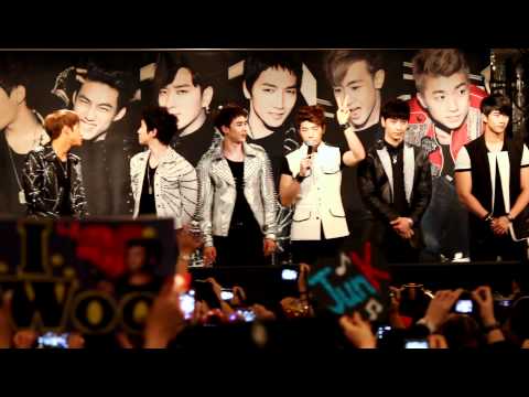 111006 2PM high-5 見面會開場