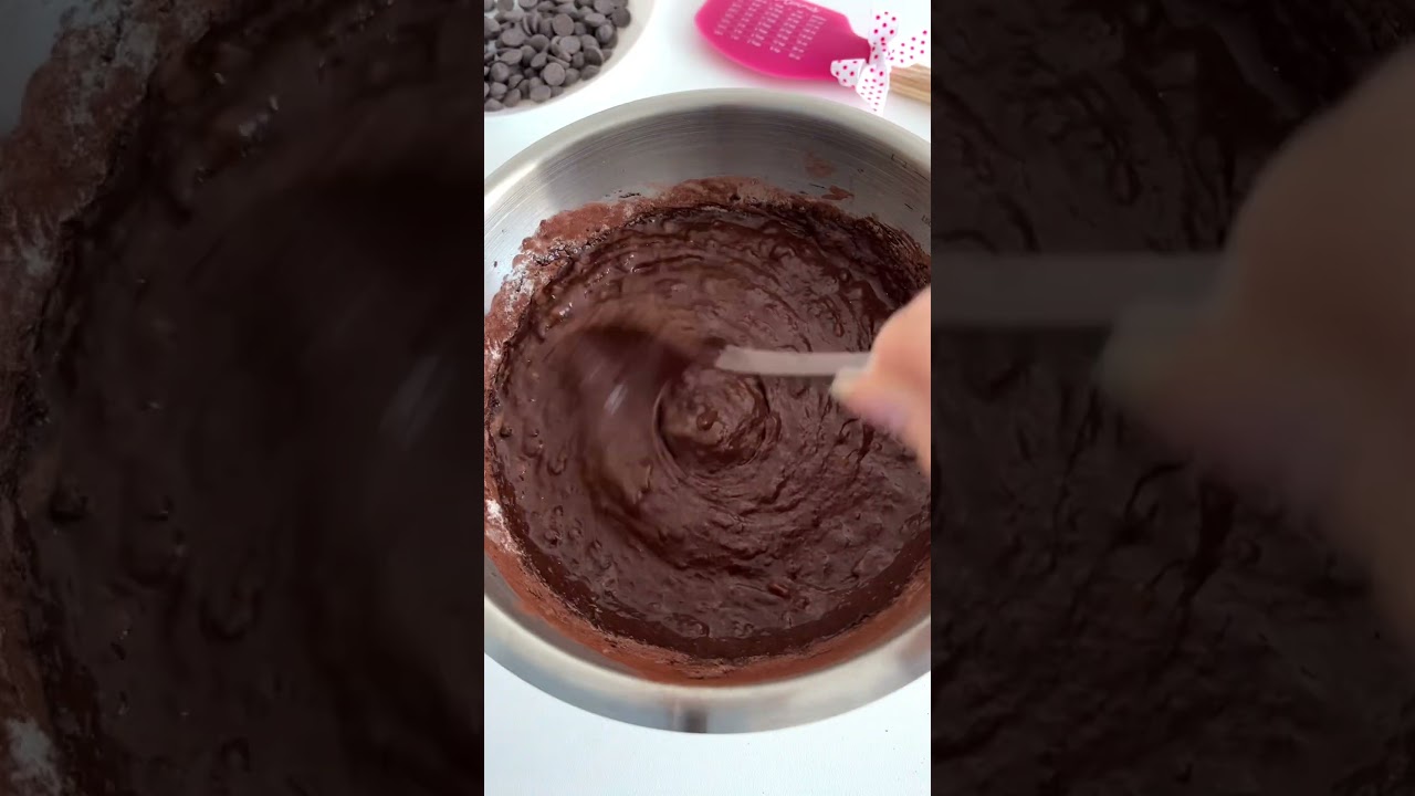 Healthy Chocolate Banana Bread😍 #glutenfree #bananabread #healthydessert #easydessert #healthy