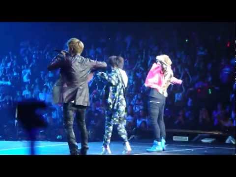 SMTOWN LA 2012 - Kris, Amber, Key Like A G6 [FANCAM] [720HD]