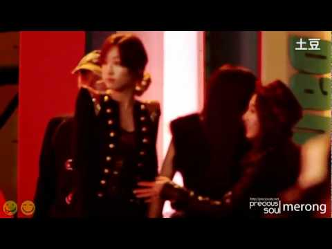 111003 SNSD - TaeNy moment @ Cover Dance Festival - YouTube.flv