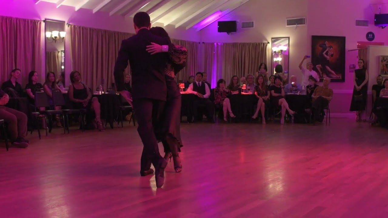 Marcela Duran and Pablo Moyano at Milonga Corazón 3/3