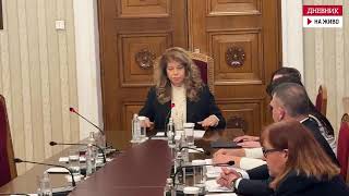 Радостин Василев атакува президента и нарече Илияна Йотова "част олигархично-тоталитарния модел"