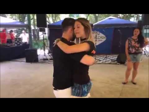 Apresentação no Pé de Calçada - Nati Militão e Marcos Paulo - Fuá Forró