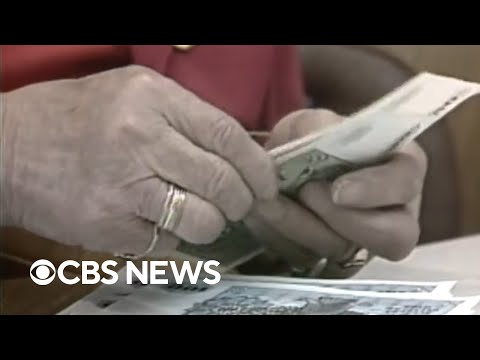 From the archives: East Germany accepts Deutsche Mark as currency