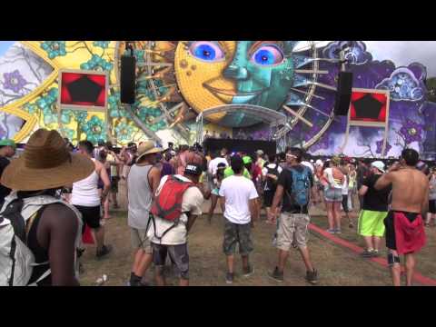 Mashpop / Stereo Killah / Florian Picasso @ TomorrowWorld 2014