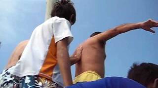 preview picture of video 'Los Organos salto del muelle'