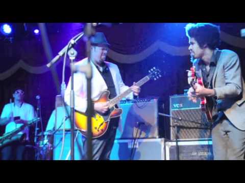Soulive (feat Ledisi & Tash Neal)- Them Changes (BK Bowl- Sat 3/10/12 Set 1)