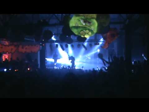 Loonyverse 19.06.2010 Bloody Beetroots