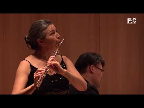 Emily Beynon plays S. Barber - Canzone