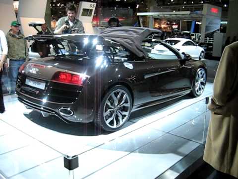 2011 Audi R8 Spyder at Toronto Auto Show 2010