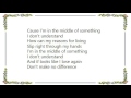 Cher - I'm in the Middle Lyrics