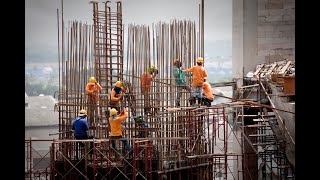 לראות פועלים גויים עובדים בשבת▪️הרב נחמנסון▪️(בית כנסת חב"ד כפר סבא) (הרב יהודה לייב נחמנסון) - התמונה מוצגת ישירות מתוך אתר האינטרנט יוטיוב. זכויות היוצרים בתמונה שייכות ליוצרה. קישור קרדיט למקור התוכן נמצא בתוך דף הסרטון