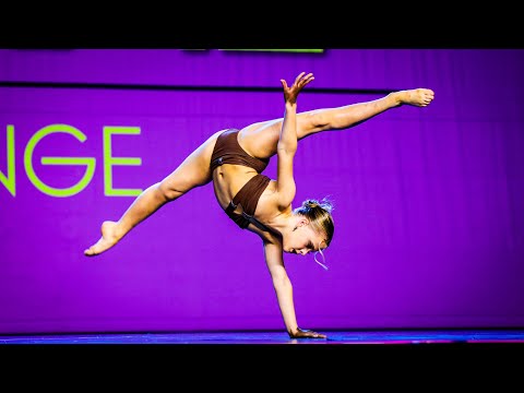 Lainey Hess - Between These Hands