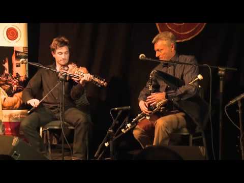 Caoimhín Ó Raghallaigh & Mick O'Brien Clip1 - Traditional Irish Music on LiveTrad.com