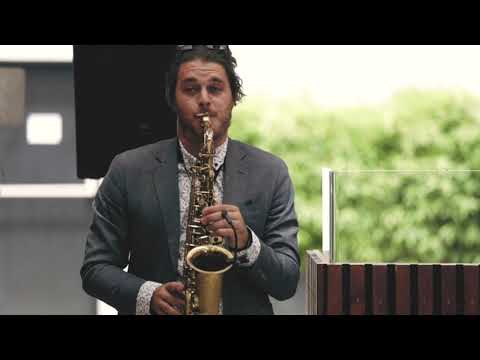 Melbourne Wedding DJ Sax Hybrid Performer - Harry Cooper - Jubel