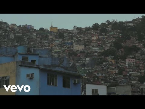 (Abertura) Pout Porrit Favelas (Saudação às Favelas / O Morro Não Tem Vez / A Voz do Mo...