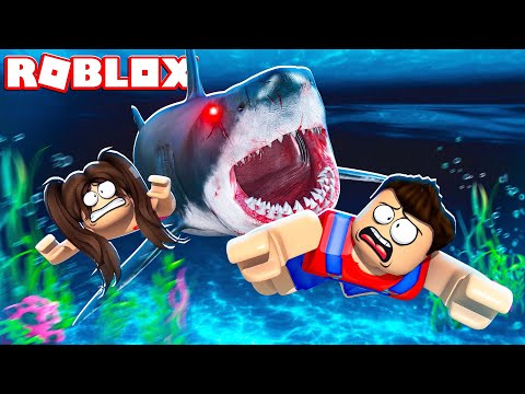 LET'S ESCAPE THE GIANT SHARK ON ROBLOX!!