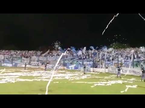 ""La inimitable llego" - Atletico Tucuman en Formosa 2017." Barra: La Inimitable • Club: Atlético Tucumán