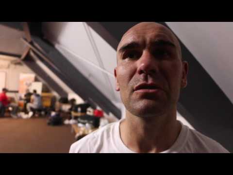 'I KEEP GETTING DODGY DECISIONS - IT REALLY HURTS'- FORMER WORLD CHAMP STUART HALL DEFEATS AGUILAR