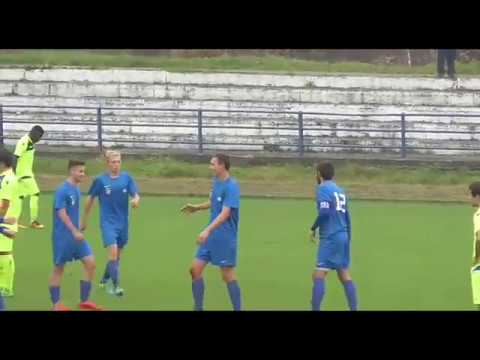 FK Čadca - FTC Fiľakovo 5:1 - gól Mateja Špilu na 1:0
