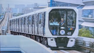 東京ビッグサイト駅と有明テニスの森駅でゆりかもめ７３００系開業３０周年記念マーク付の撮影成功しました❗️