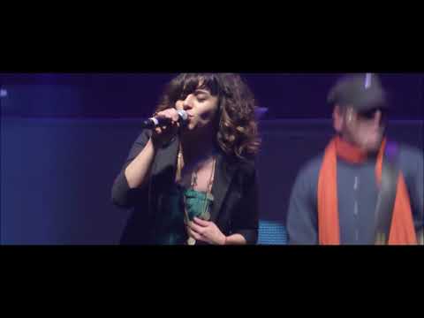 Thievery Corporation - La Femme Parallel (Ft. LouLou Ghelichkhani) (Live at the 9.30 Club)