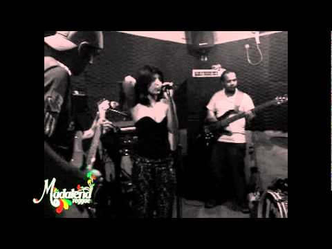 Morena Flor video