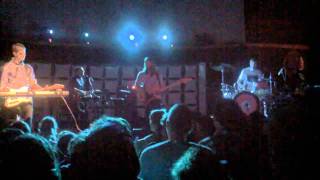 Menomena - Queen Black Acid