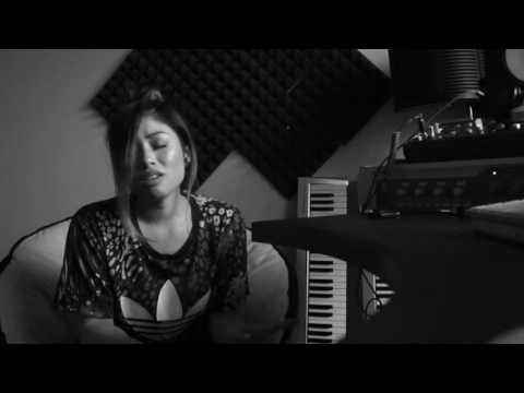 Kriz'la in studio session