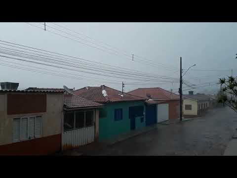 LENINHO mostrando chuva forte cidade  Ilicínea sul MG 2026