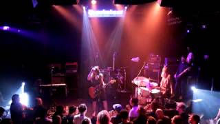 Le Butcherettes - Your Weakness Gives Me Life (Live) - Troubadour (Proshot) - 10/23/14