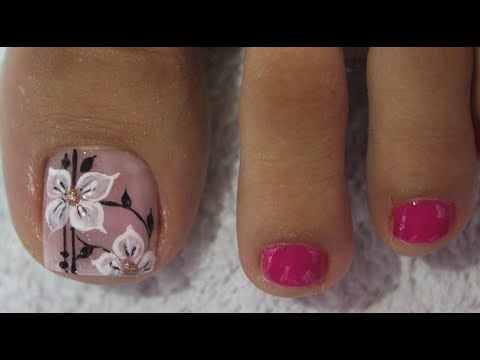DISEÑO DE UÑAS PARA PIES FLORES SENCILLAS – FLOWERS NAIL ART – NLC