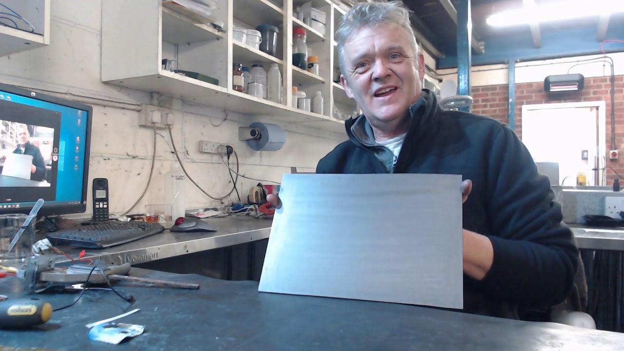 A 'Printed Circuit' With FWG Conductive Ink - A Stylophone