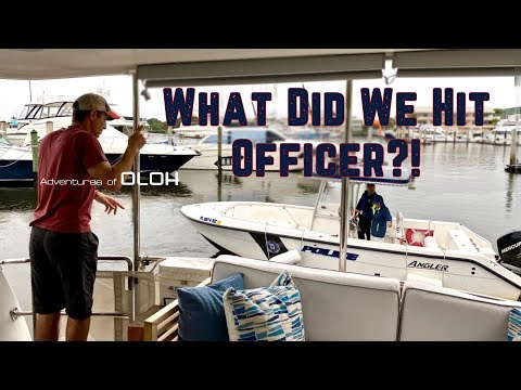 Motor Yacht Cruising To The Florida Keys