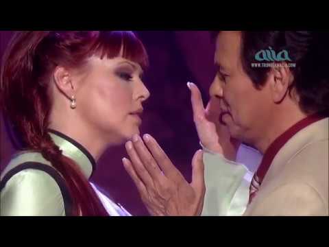 Thể hiện bởi Anh Khoa