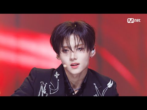'SPECIAL STAGE' BOYS ll PLANET 〈Love Is〉 - Chains #엠카운트다운 EP.906 | Mnet 250918 방송