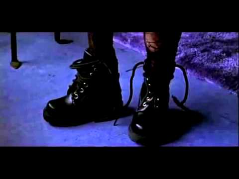 La transformación de tiffany la novia de chucky latin