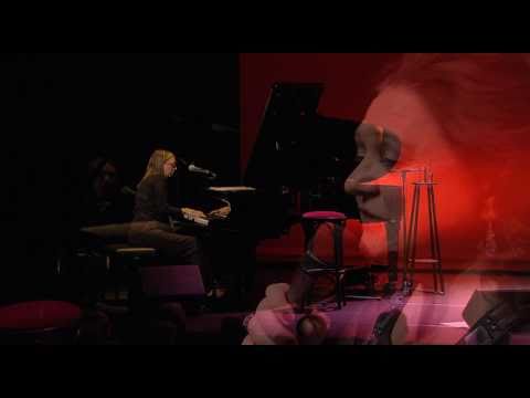 Amanda Strydom - Skielik Is Jy Vry (live)
