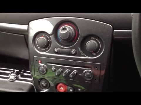 comment demonter autoradio clio 2