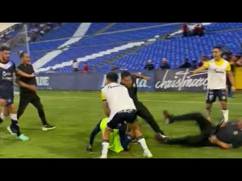 ¡INSÓLITO! - Semifinal de la Liga de Expansión termina en BATALLA CAMPAL - Celaya vs Morelia