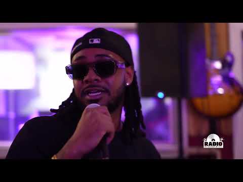 SAANBLUU | RADIO(SXSW) Interview and Performance